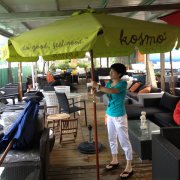 KOSMO咖啡厅桌椅和遮阳伞